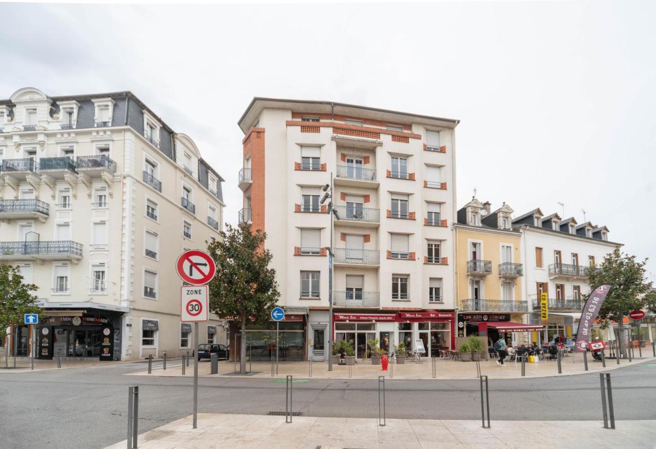 Residence Le Paris - Appartements Centre Ville Vichy Pokoj fotografie